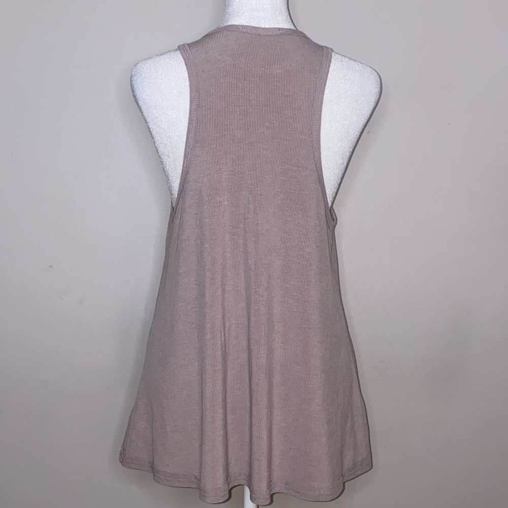 Dress Forum Flowy Racerback Tank - Picture 5 of 12